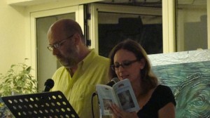 Viviana Mancini e Salvatore Ronga leggono l'antologia Ischia un'isola d'amore.Hotel Mareblù1