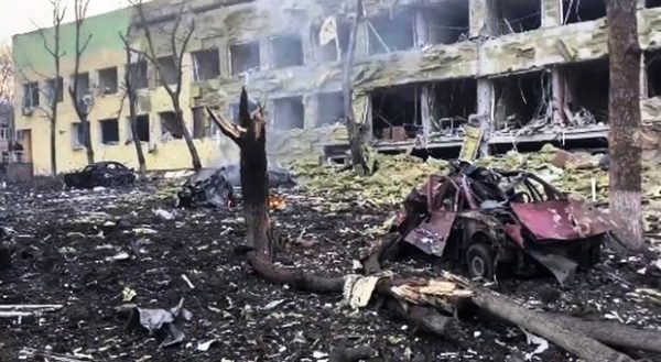 ucraina mariupol ospedale pediatrico distrutto