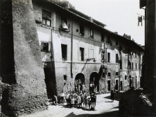 mostra Musei Capitolini- Via della Conciliazione interno fabbricato